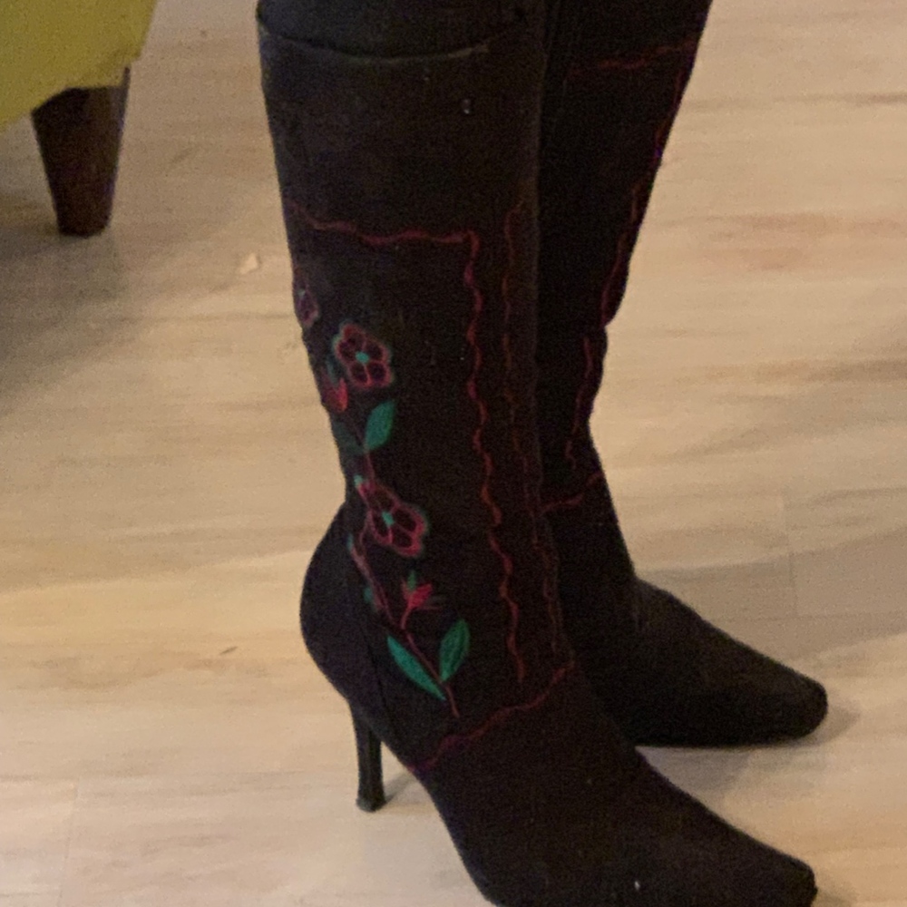 Black Suede Chinese Laundry Boots